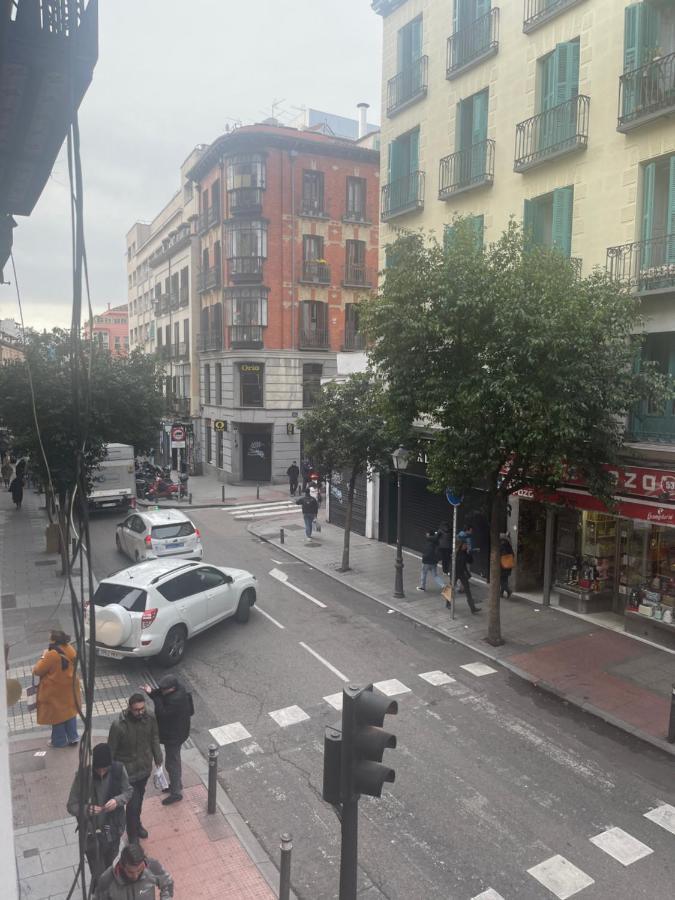 Apartamento Delux Madrid Luaran gambar